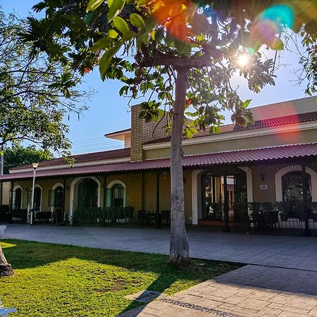 קולימה Concierge Plaza La Villa מראה חיצוני תמונה