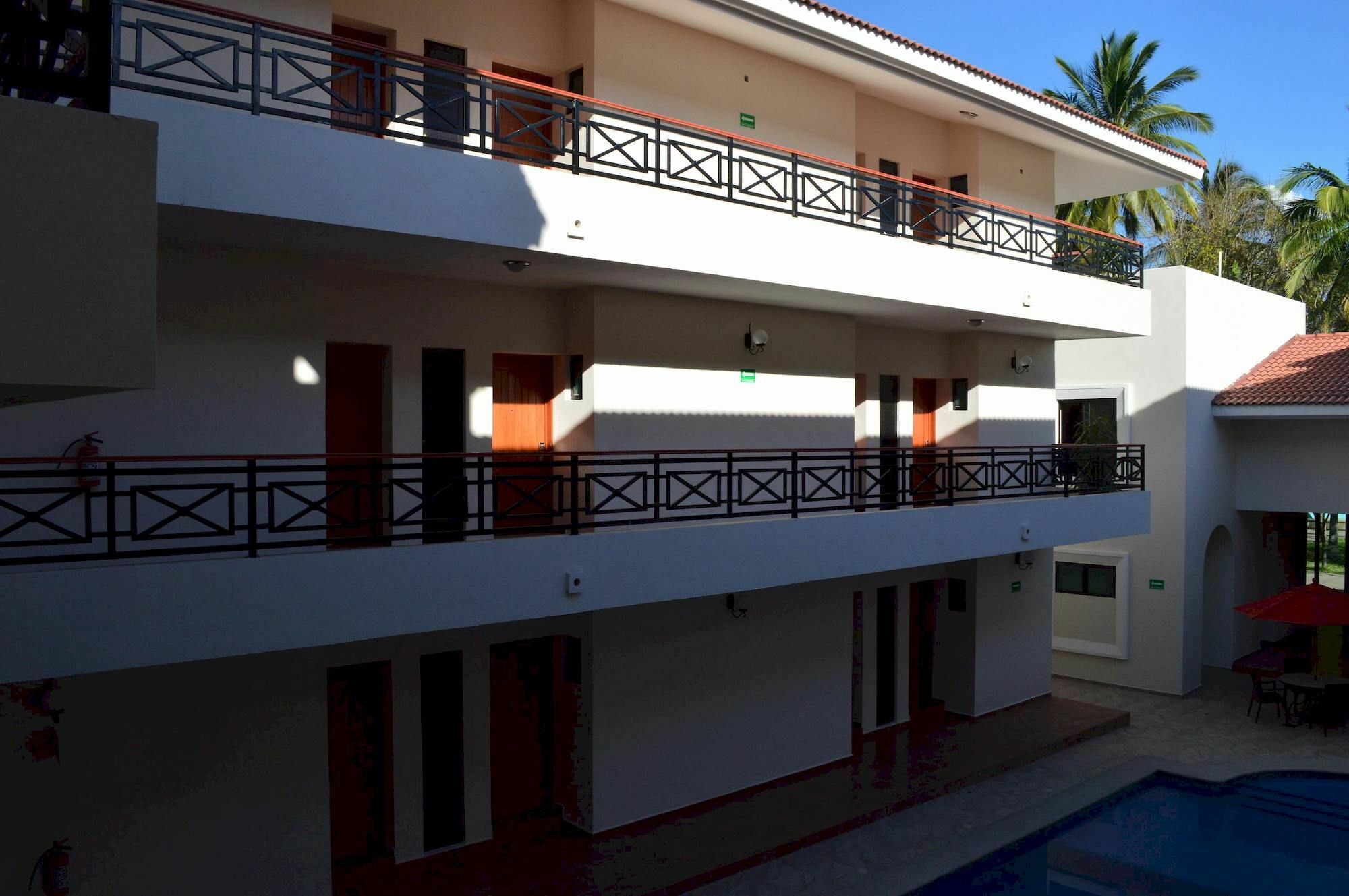 קולימה Concierge Plaza La Villa מראה חיצוני תמונה