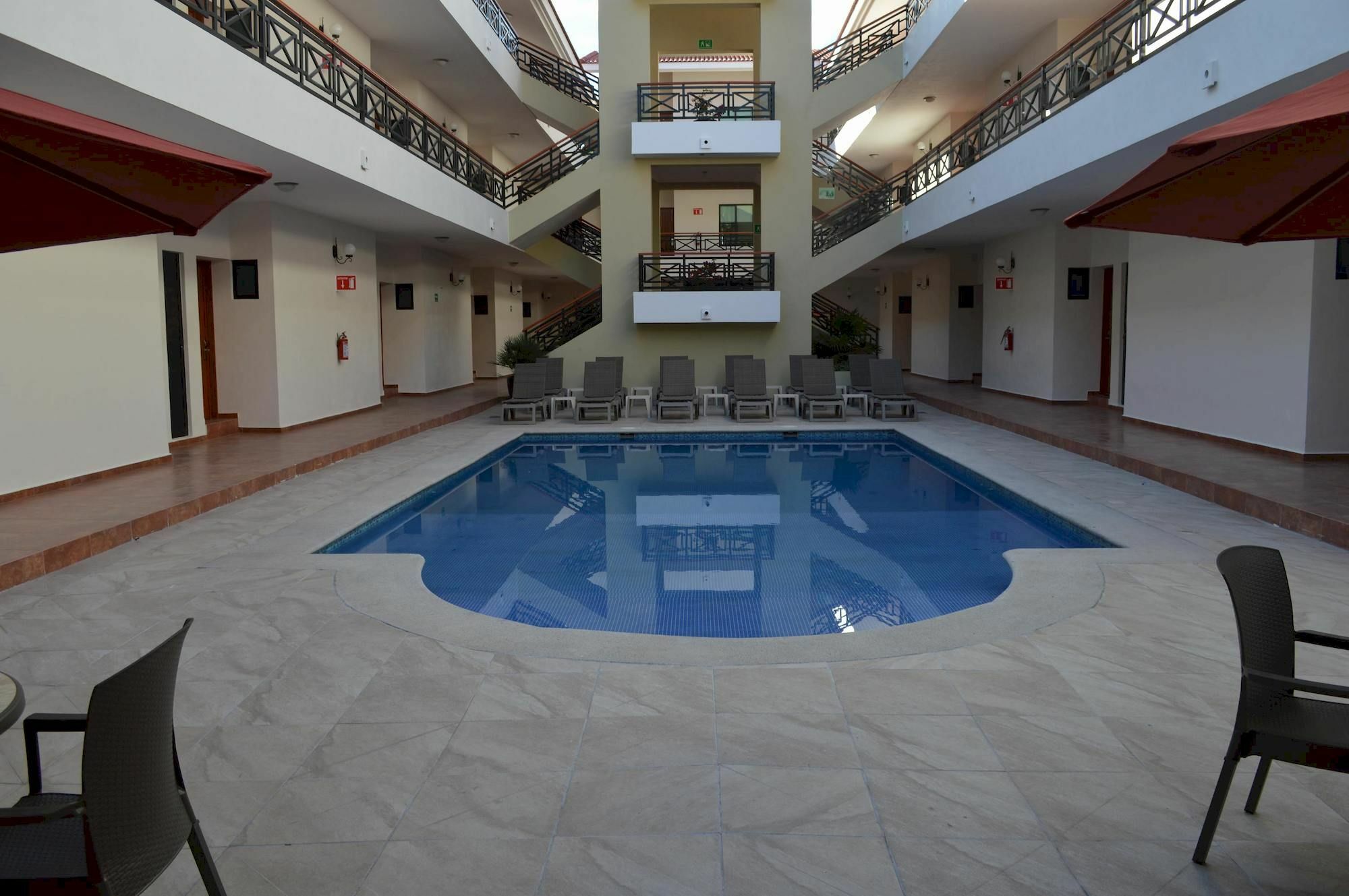 קולימה Concierge Plaza La Villa מראה חיצוני תמונה